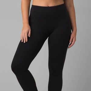 Prana LNWOT 9”rise flare yoga pants Sz Large BLK
